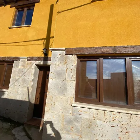 Holiday home Valles Valdenebro de los Valles